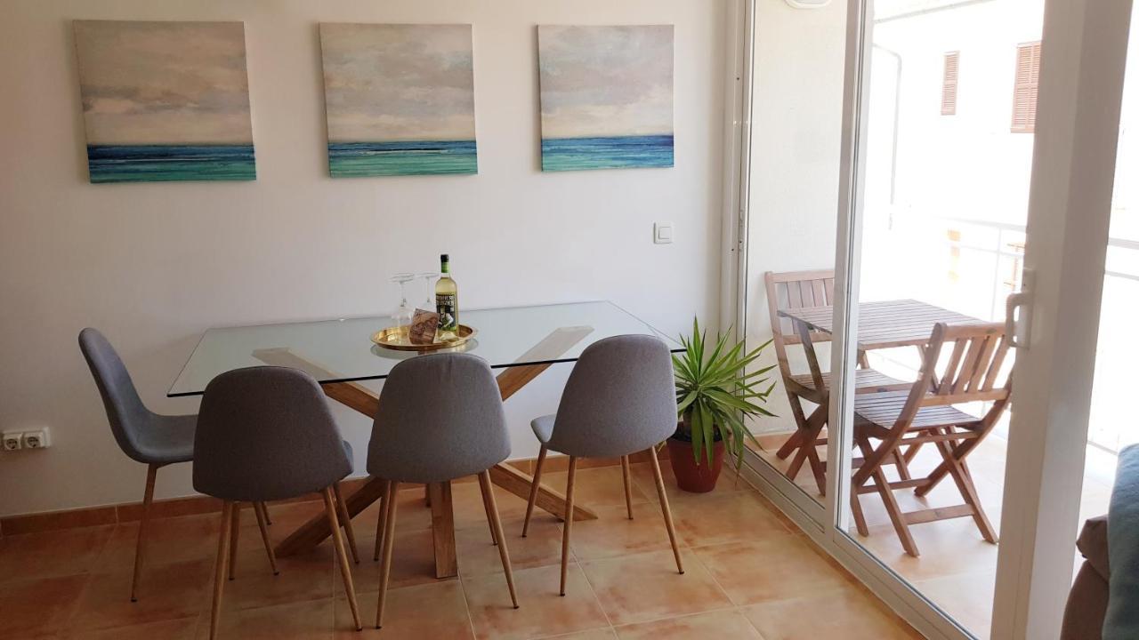 Sonne & Meerblick Aus 40 Grad Heissem Whirlpool Geniessen - Zentral Am Hafen Und Dennoch Ruhig Apartamento Cala Ratjada (Mallorca)